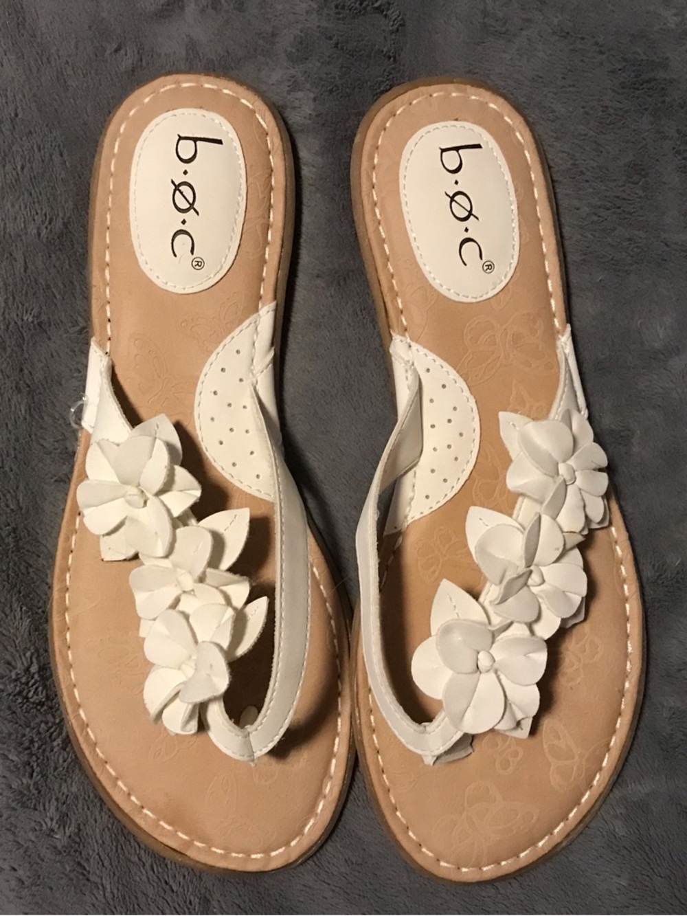 B.O.C. White Floral Thong Sandal for Women 8M NWOT